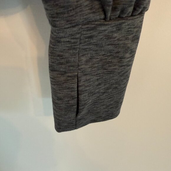 βΎοΈ Chicago Cubs Fanatics Hoodie - Picture 4 of 7